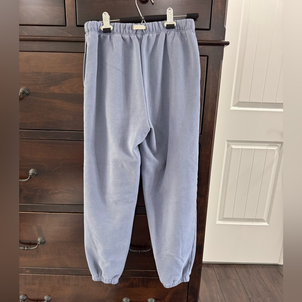Vuori Restore Joggers - Size Small - Like New - Picture 4 of 7